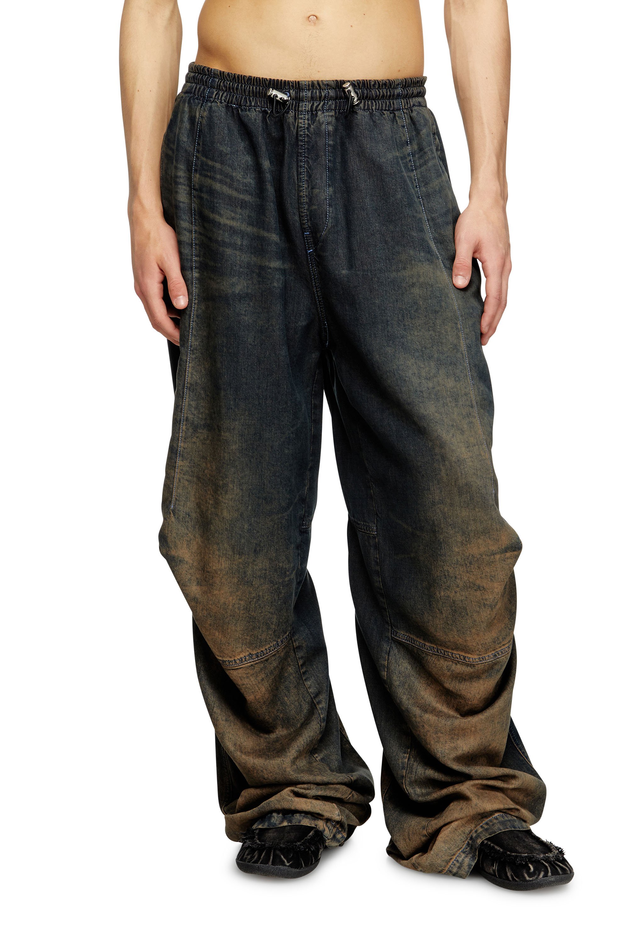 Diesel - Relaxed Jeans D-Pari 068TF Homme, Bleu Foncé - Image 1