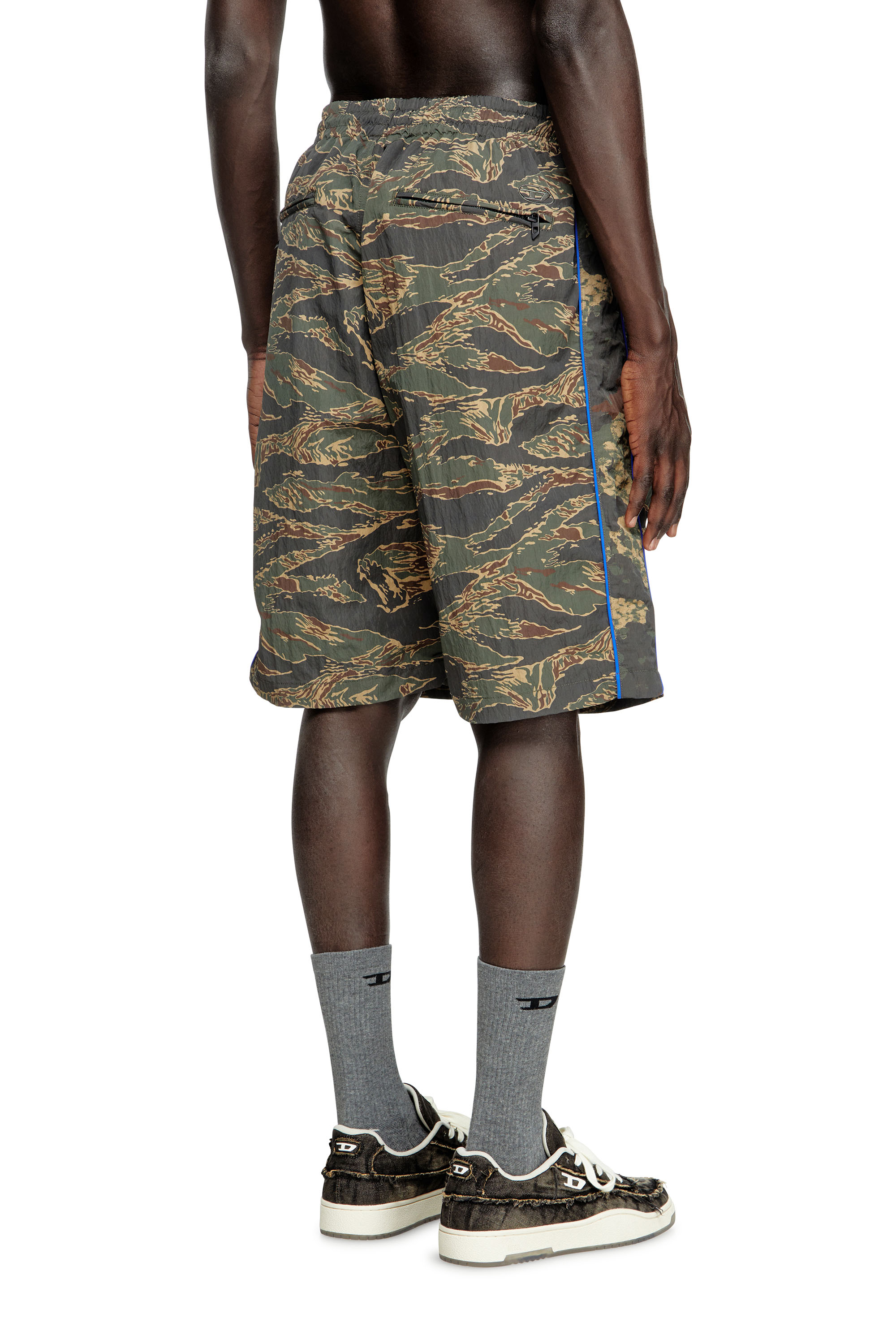 Diesel - P-RAMOS-SHORT-EPBW, Male's Cargo shorts with mixed camo prints in Military Green - 2